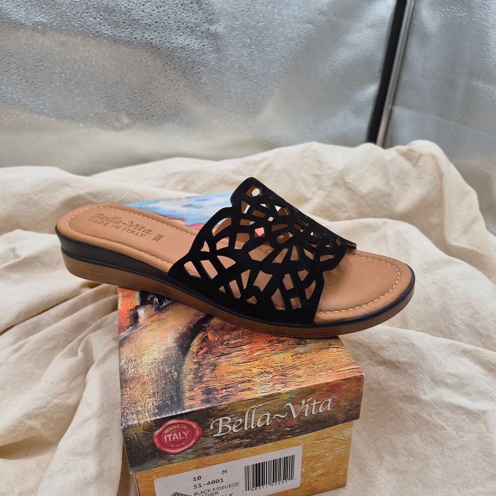NEW Bella Vita Women's Cas-Italy Wedge Sandal, Black Kidsuede Leather SIZE 10